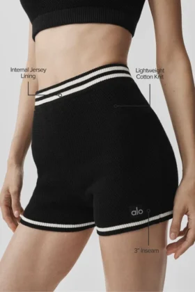 Tennis Club Pullover Knit Hot Short – Schwarz/Elfenbein