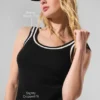Tennis Club Pullover Knit Top – Schwarz/Elfenbein
