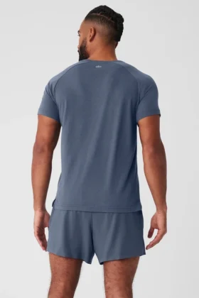 Triumph Raglan-T-Shirt – Bluestone