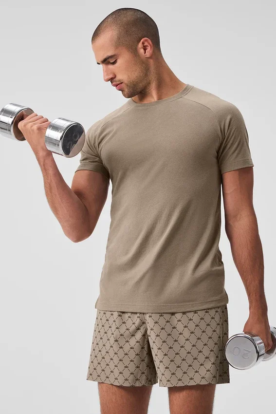 Triumph Raglan-T-Shirt – Gravel