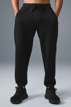 Triumph Restore Jogginghose – Schwarz