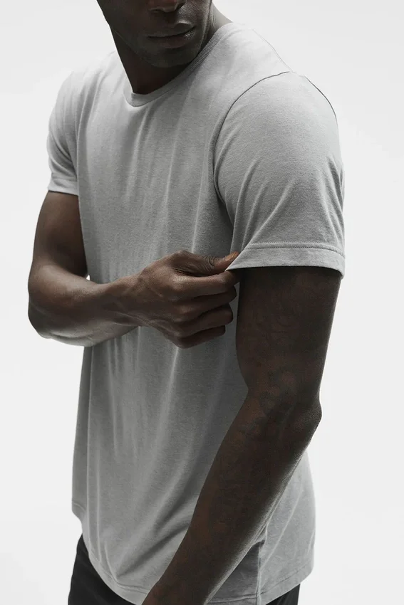 Triumph-T-Shirt – Athletic Heather Grey