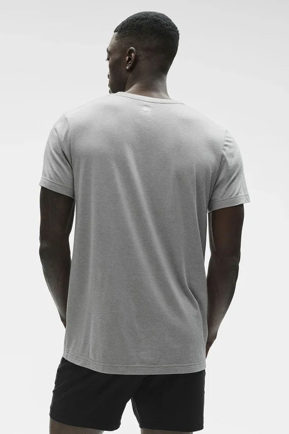 Triumph-T-Shirt – Athletic Heather Grey