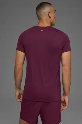 Triumph-T-Shirt – Burgunderrot