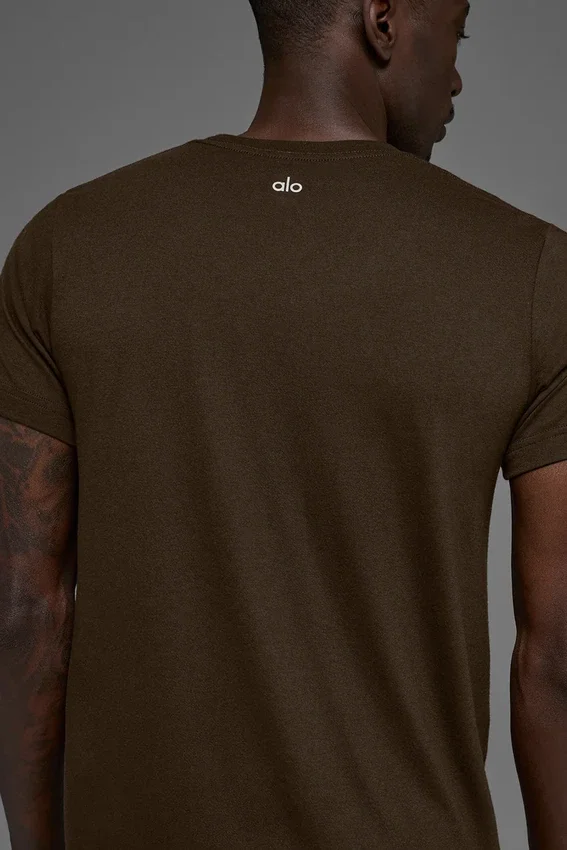 Triumph-T-Shirt – Espresso