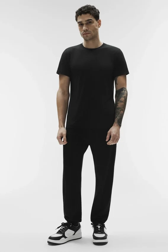 Triumph-T-Shirt – Schwarz