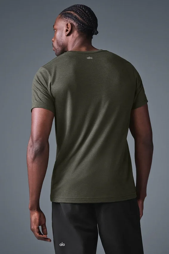 Triumph-T-Shirt – Stealth-Grün