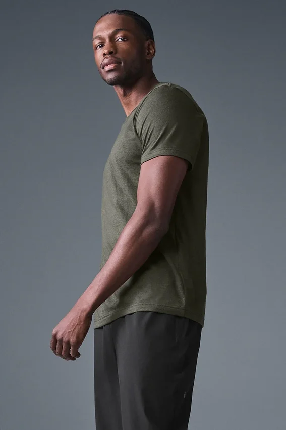 Triumph-T-Shirt – Stealth-Grün