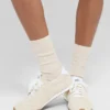 Unisex-Halbsocken im dezenten Design – Bone