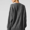 Unisex-Pullover „New Class“ aus Wolle und Kaschmir mit Rundhalsausschnitt – Platingrau
