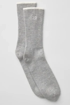 Unisex-Socken aus Wolle und Kaschmir mit leichtem Frost-Effekt – Hellgrau meliert/Elfenbein