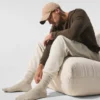 Unisex-Socken aus Wolle und Kaschmir mit leichtem Frost-Effekt – Winter-Latte/Elfenbein
