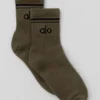 Unisex-Socken im Retro-Stil (Halb-Crew) – Olivbaum/Schwarz