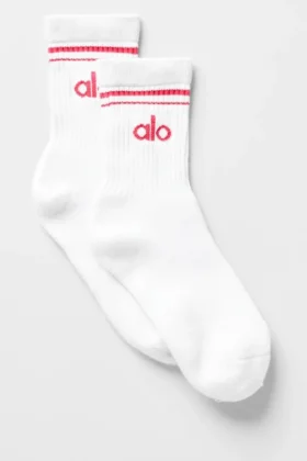 Unisex-Socken im Retro-Stil (Halb-Crew) – Weiß/Bonbonrot