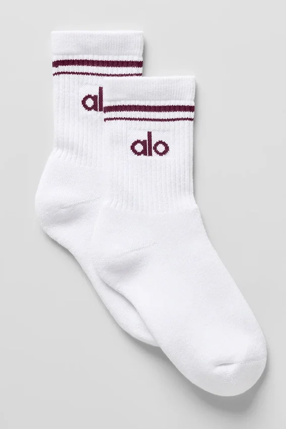 Unisex-Socken im Retro-Stil (Halb-Crew) – Weiß/Burgunderrot
