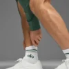Unisex-Socken im Retro-Stil (Halb-Crew) – Weiß/Kleegrün