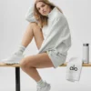 Unisex-Socken im Retro-Stil (Halb-Crew) – Weiß meliert/Grau