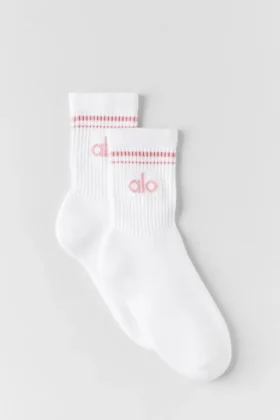 Unisex-Socken im Retro-Stil (Halb-Crew) – Weiß/Vintage-Pink