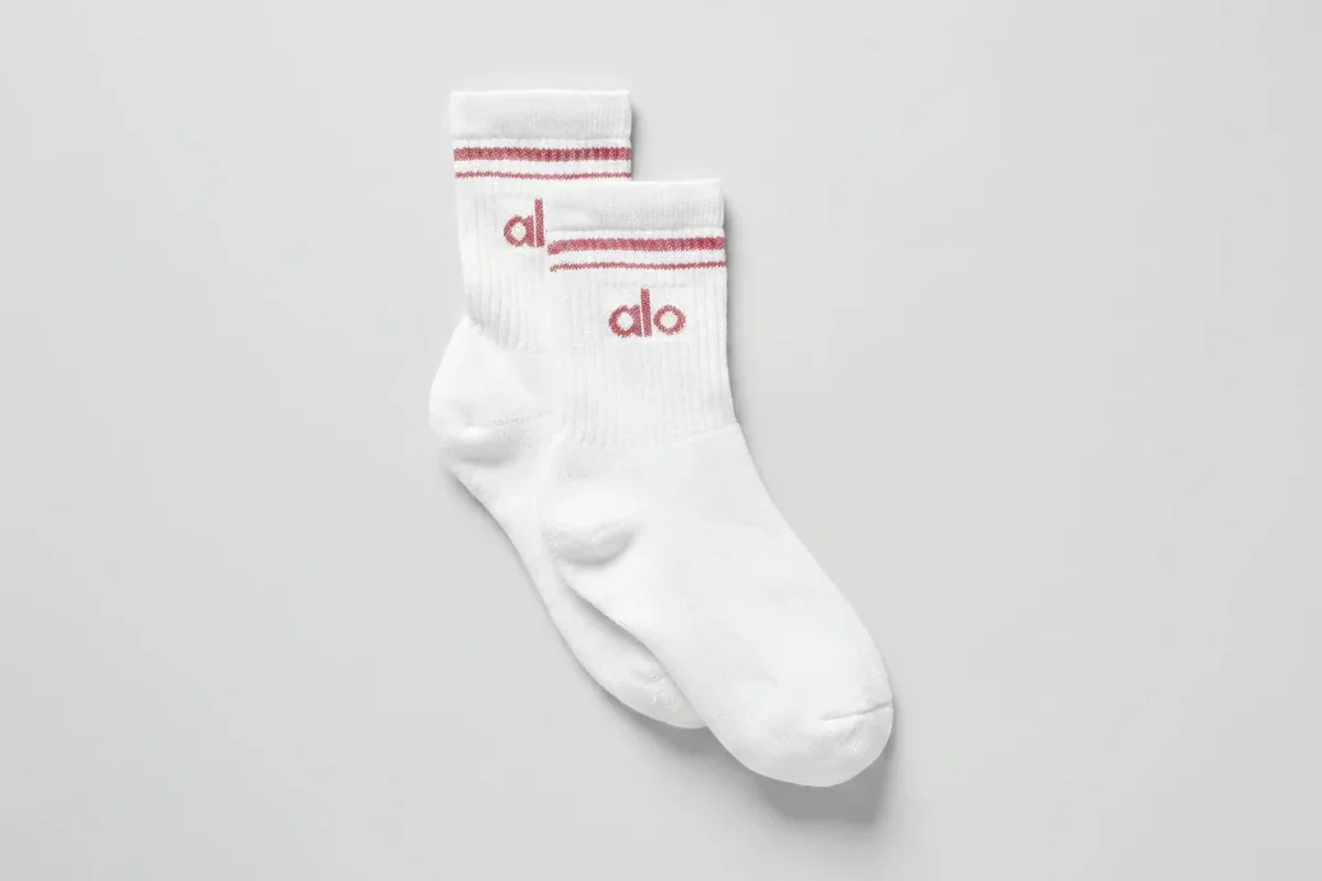 Unisex-Socken im Retro-Stil (Halb-Crew) – Weiß/Wildrosenrosa