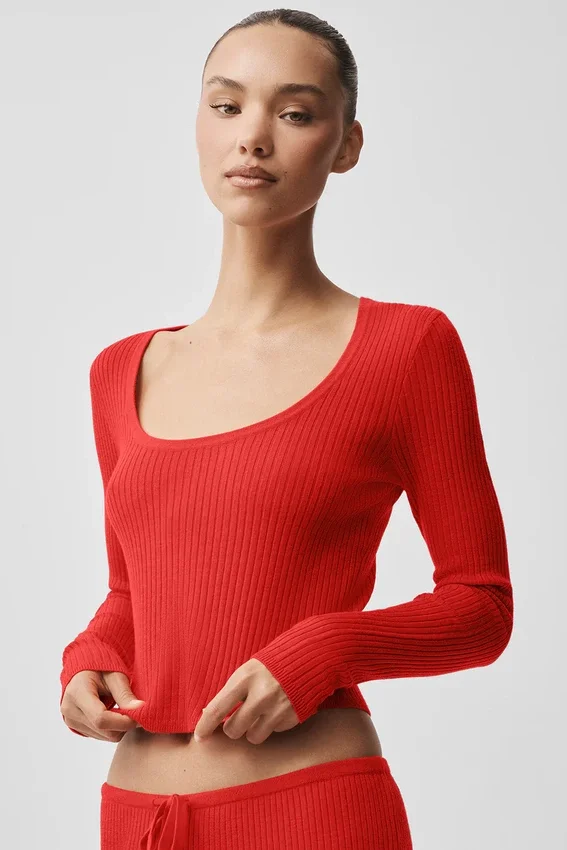 Unwind Langarmshirt aus Strick – Leuchtendes Rot