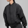 Urbanite-Bomberjacke aus Kunstfell – Schwarz/Elfenbein