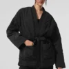 Urbanite Wrap-Daunenweste – Schwarz