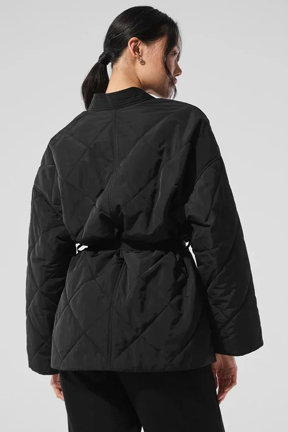 Urbanite Wrap-Daunenweste – Schwarz