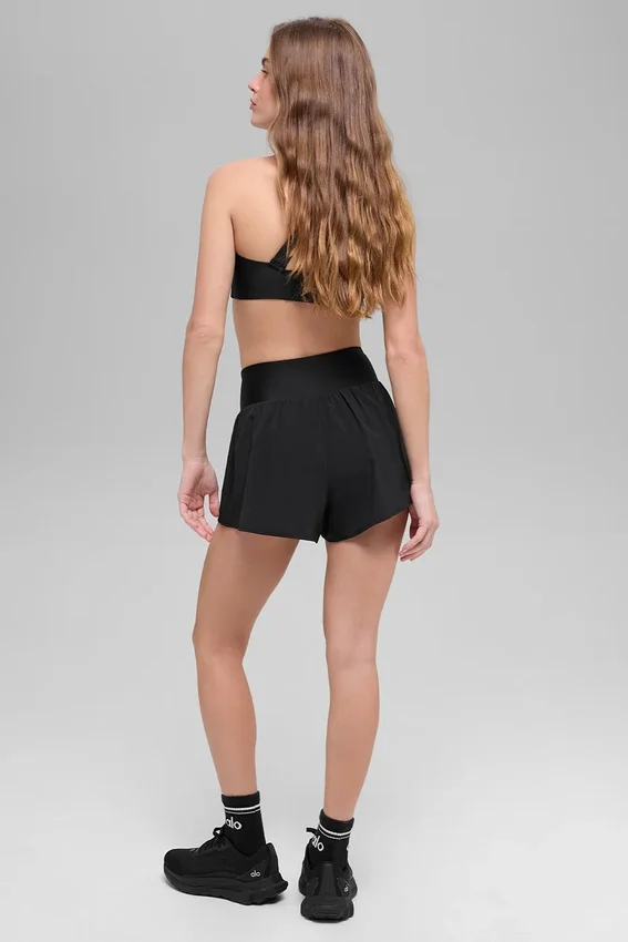 V-Cute Laufshorts – Schwarz
