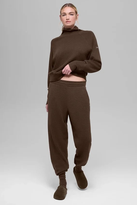 Waffle Weekend Escape Langarmshirt mit Stehkragen – Espresso