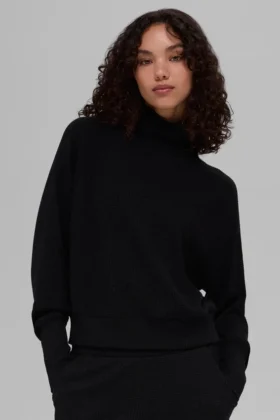 Waffle Weekend Escape Mock Neck Langarmshirt – Schwarz