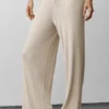 Weite Hose mit mittlerer Leibhöhe im Pullover-Strick-Look – Hafergrau meliert