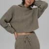 Winter Bliss Hoodie mit Zopfmuster – Hellkakao