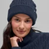 Winter Bliss-Mütze im Zopfmuster – Marineblau