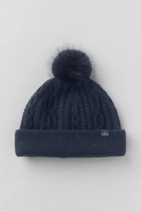 Winter Bliss-Mütze im Zopfmuster – Marineblau
