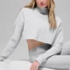 Winter Bliss Rollkragenpullover mit Zopfmuster, kurz geschnitten, mit Langarmshirts – Athletic Heat