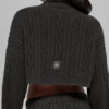 Winter Bliss Rollkragenpullover mit Zopfmuster, kurz geschnitten, mit Langarmshirts – Dark Heather
