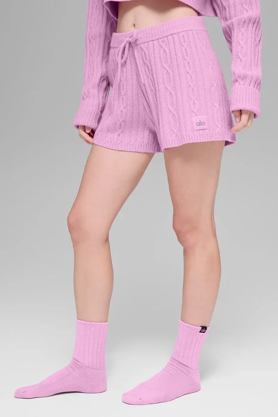 Winter Bliss Shorts im Zopfmuster – Candy Heart Pink