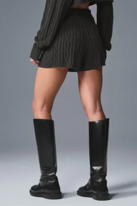 Winter Bliss Shorts im Zopfmuster – Dunkelgrau meliert