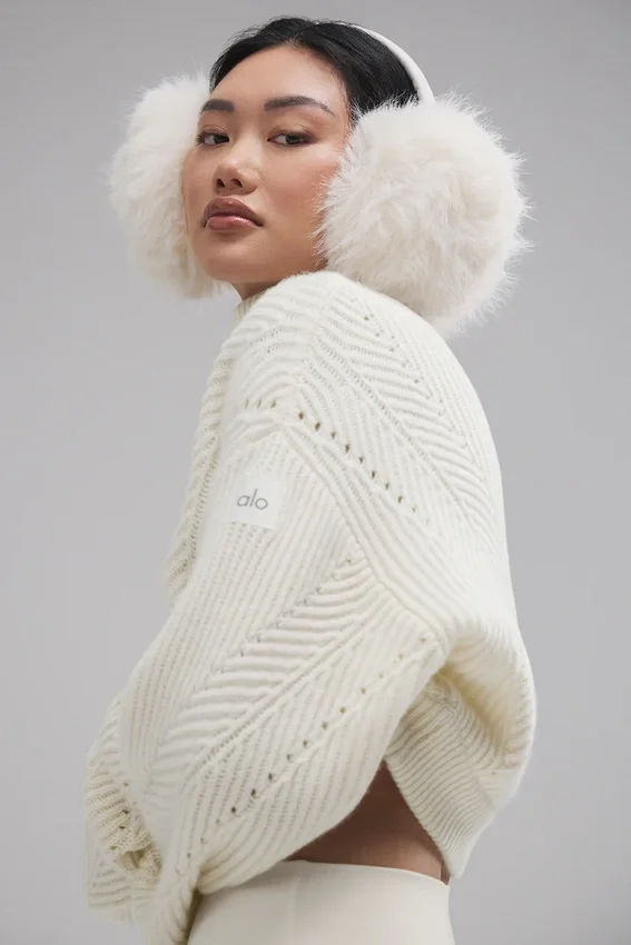 Winter Magic Kaschmir-Rollkragenpullover – Elfenbein