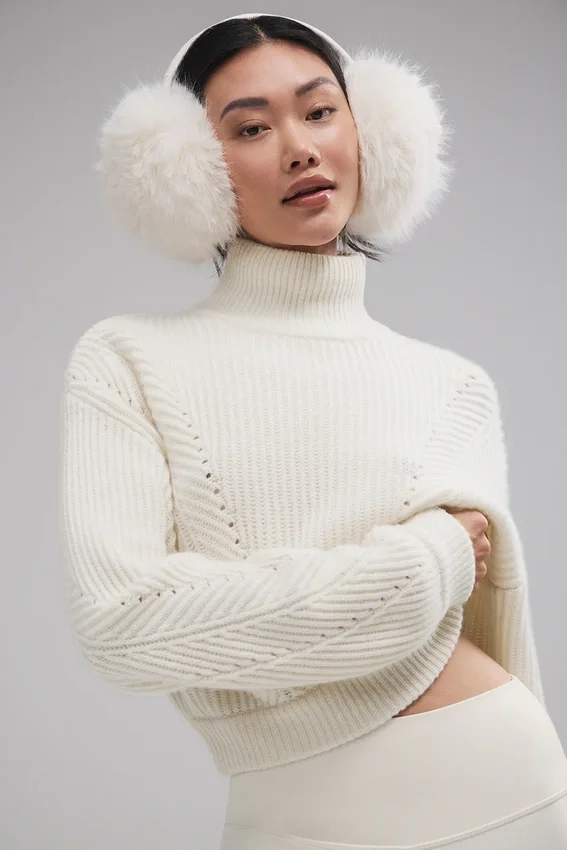 Winter Magic Kaschmir-Rollkragenpullover – Elfenbein