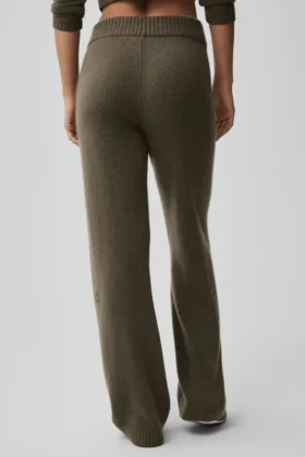 Woll-Kaschmir-High-Waist-Hose mit weitem Bein aus der „New Class“-Kollektion – Olive Tree