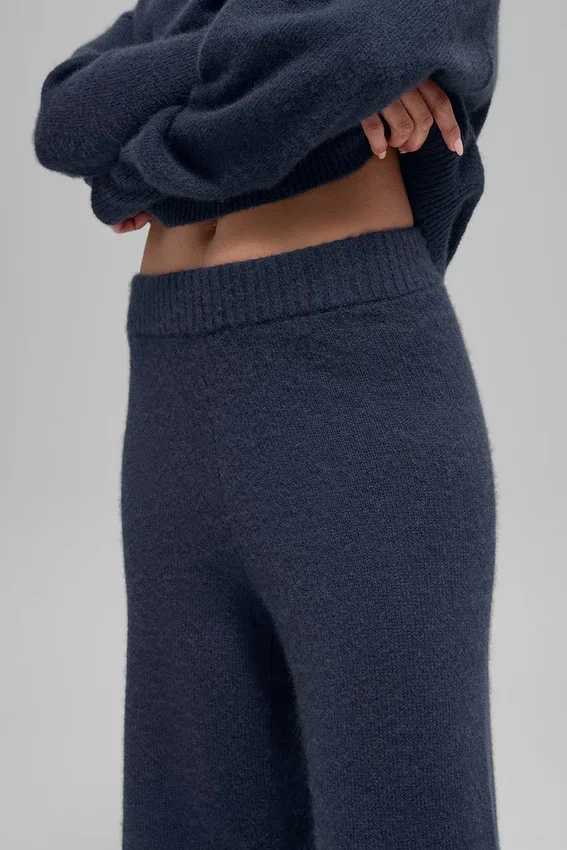 Wolle-Kaschmir-High-Waist-Hose mit weitem Bein – Navy