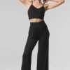 Zartes Lounge-Top mit Rippmuster – Schwarz